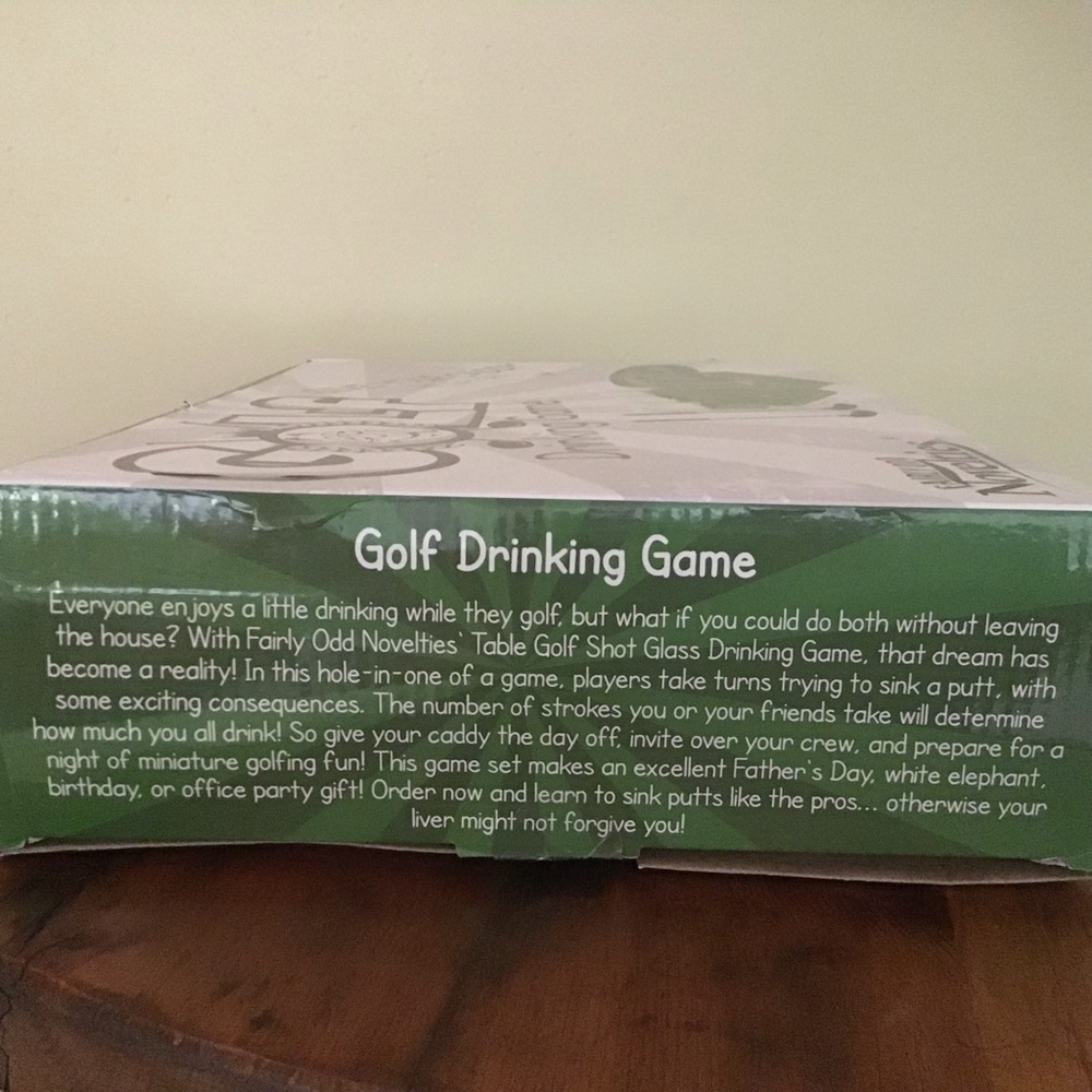 Mini Table Top Golf Shots Game - Picture 4 of 6